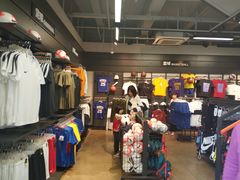 -NIKE上海青浦优选体验店