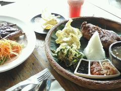 -Pundi Pundi Restaurant