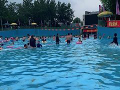 -欢乐水魔方水世界