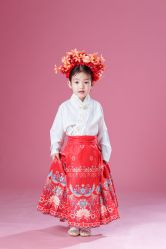 -小熊维尼高端儿童摄影(宝安旗舰店)