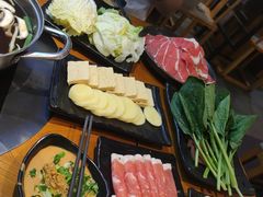 -呷哺呷哺 黄金牧场 (盛世天骄店)