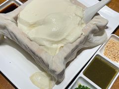 -95号酱骨·一块豆腐(展春园西路店)