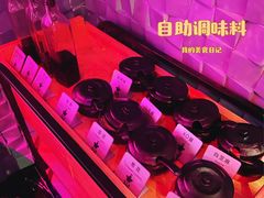 -唯爱KTV聚会餐厅(仙林东城汇店)