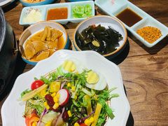 -明洞阿姨·韩式酱蟹烤肉·创意料理(三元桥店)