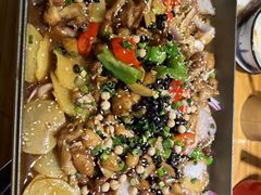 -小小河边鱼(天润城店)