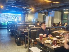-麦凯伦烧烤·精酿超级工厂店(金桥总店)
