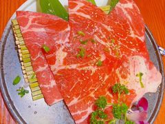 -喜牛烧肉酒场·黑金店(威高广场店)