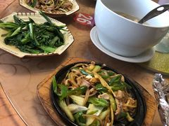 -幽优农庄·森波拉特色本地农家菜