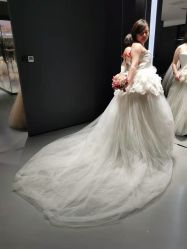 -Vera Wang婚纱礼服旗舰店