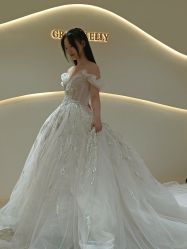 -GRACE KELLY婚纱与礼服(天津店)