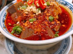 -沪小二炭火蛙锅(淮海中路美食不夜城店)
