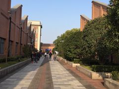 -SKECHERS 斯凯奇(上海国际时尚中心店)