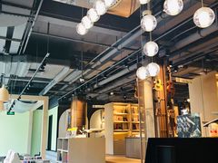-光海书局(南京东路第一百货店)