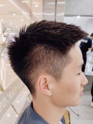 -禾曼造型