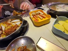 -运气牛自助酱大骨火锅(南京东路店)