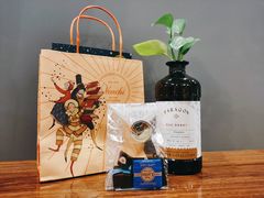 -VENCHI 闻绮(上海佛罗伦萨小镇店)