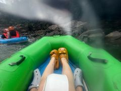 -安吉龙王山峡谷漂流