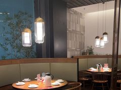 -爱碗亭·鲜炒湖南菜(壹城中心店)