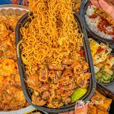 10元1道菜！免排队吃火烧云！最爱肥肠炒泡面
