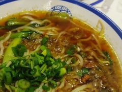 -傻根大肉面(三美店)