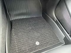 -畅通航行汽车钣金喷漆 无痕修复·局部喷漆