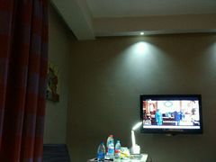 -和颐至尊酒店(上海徐家汇桂林公园地铁站店)