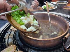 -阿山卓·野生菌火锅·纳西火塘烤肉
