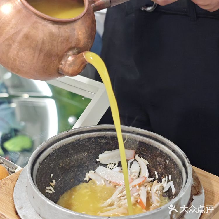 仓库不接地气，反而在天空？