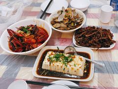 -吴记口味馆