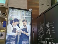 -瑞幸咖啡(解放碑英利大融城店)