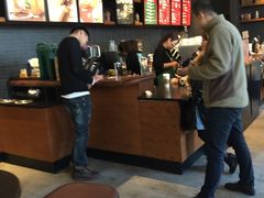 -星巴克臻选(呼和浩特维多利摩尔城店)