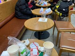 大堂-星巴克(广州中华广场B1层店)