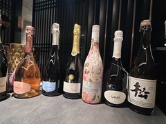 -铭牛烧肉·和牛海鲜自助(高新月牙湖店)