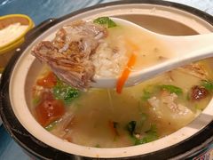 鸭架粥-名都饭店