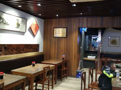 大堂-亮亮面馆(经六路店)