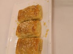 碳烧蜜汁叉烧酥-广州酒家(文昌总店)