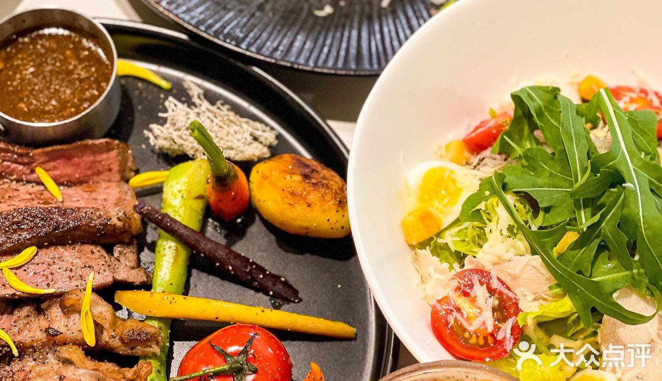 杭州凤凰山景区可以撸猫的咖啡馆超赞