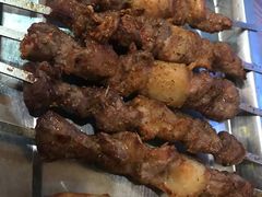 -清真吴记门钉肉饼·喜多利