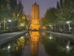 -玲珑塔公园