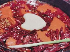 -牛市坎火锅(建设路店)