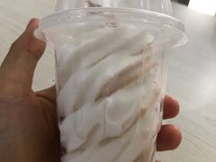 -雪露酸奶