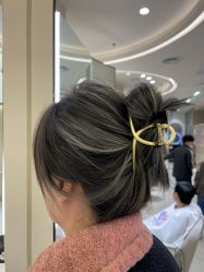 -Mentor Hair Salon