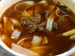 红烧牛肉汤粉-精粉世家(汉街总部国际A座店)