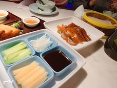-韵秋荷(宝山龙湖天街店)