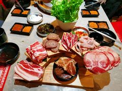 -哈哈碳都·牛肋条无限自助烤肉(台江万达店)