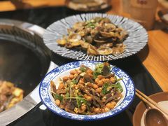-锅来乐地锅鸡(安亭店)
