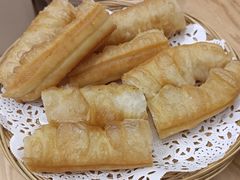 -弄堂咪道-饭香·面香·馄饨香(汇锦广场店)
