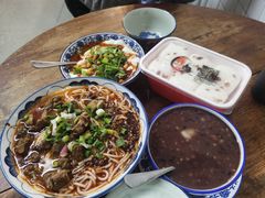 合川正宗红烧羊肉米粉-袁妈红豆汤(重庆总店)