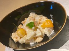 -穹六人间 people 6(岳阳路店)