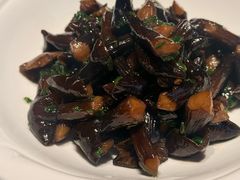 -铜锣湾·有麝自然香(渝北财富中心店)